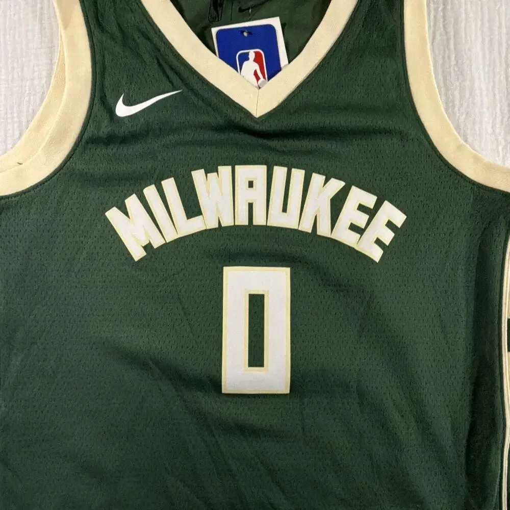 Nike Licensed NBA Milwaukee Bucks Damian Lillard 0 Jersey Green youth M 10/12